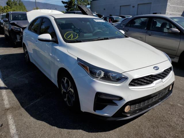 3KPF24AD0KE083209 - 2019 KIA FORTE FE WHITE photo 1