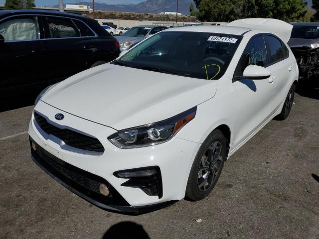 3KPF24AD0KE083209 - 2019 KIA FORTE FE WHITE photo 2