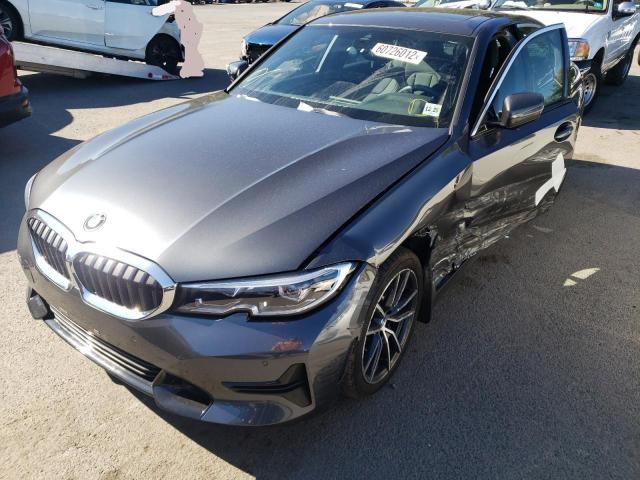 3MW5R7J09M8B64519 - 2021 BMW 330XI GRAY photo 2