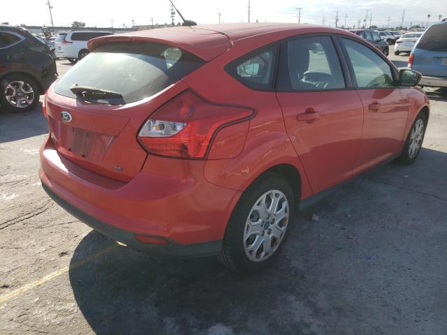 1FAHP3K28CL189987 - 2012 FORD FOCUS RED photo 4
