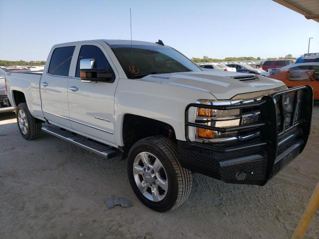 1GC1KTEY0KF228160 - 2019 CHEVROLET silverado WHITE photo 1