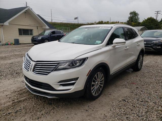 5LMCJ3C92HUL61409 - 2017 LINCOLN MKC RESERV WHITE photo 2