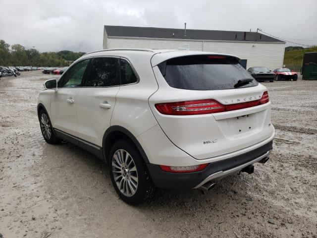 5LMCJ3C92HUL61409 - 2017 LINCOLN MKC RESERV WHITE photo 3