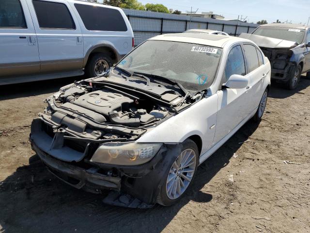 WBAPN7C52BA949950 - 2011 BMW 335 D WHITE photo 2