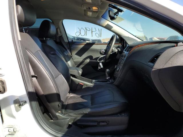 1G1ZE5EB5AF291263 - 2010 CHEVROLET MALIBU LTZ თეთრი ფოტო 5