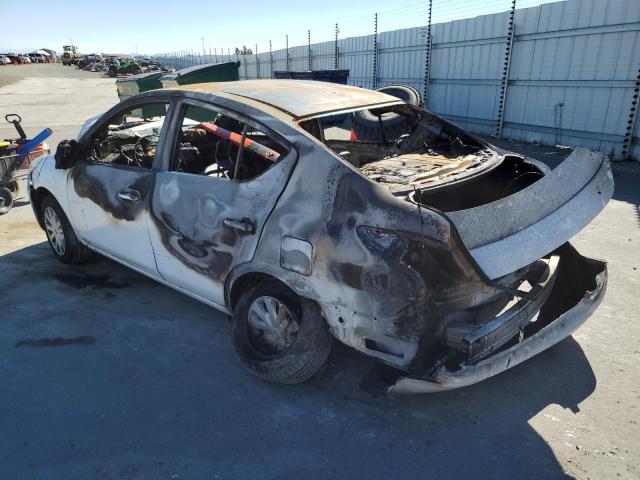 3N1CN7AP2FL813213 - 2015 NISSAN VERSA S BURN photo 3