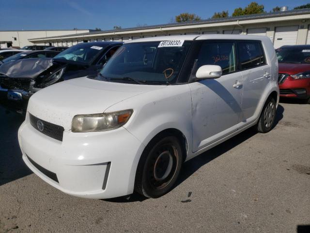 JTLKE50E281010140 - 2008 SCION XB WHITE photo 2