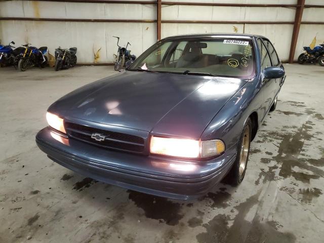 1G1BL52P3TR150894 - 1996 CHEVROLET IMPALA  SS BLUE photo 2