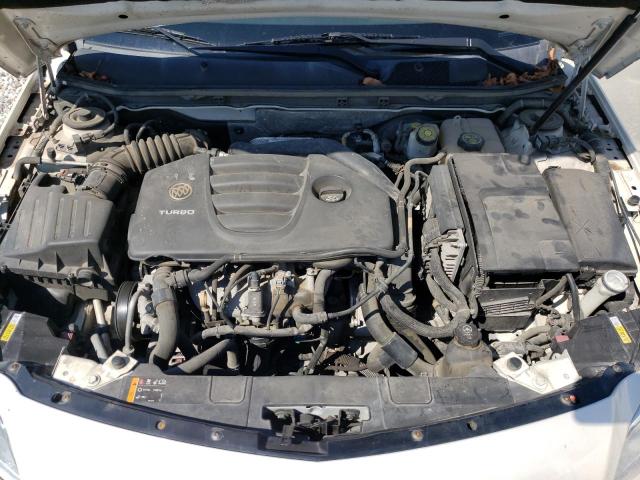 2G4GV5GV4D9214365 - 2013 BUICK REGAL GS Кремовый фото 7