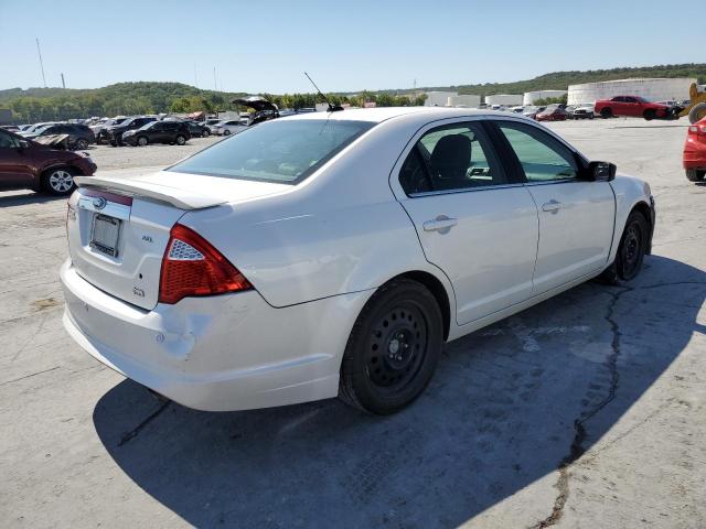 3FAHP0JG4AR204754 - 2010 FORD FUSION SEL WHITE photo 4