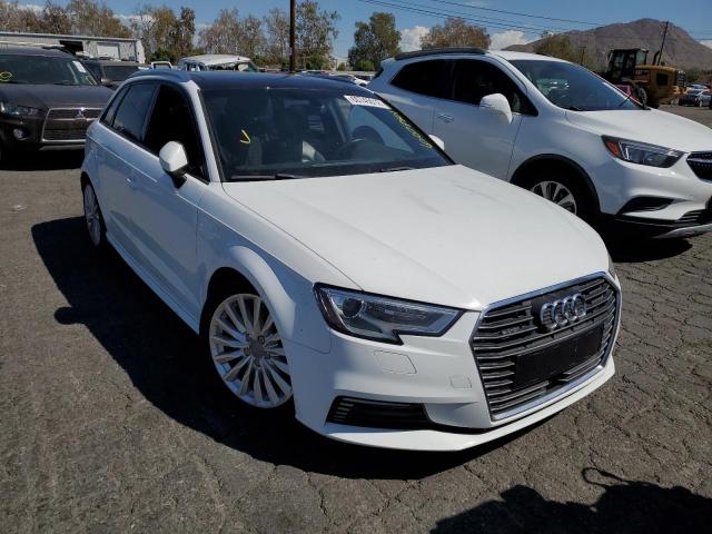 WAUUPBFF5HA113319 - 2017 AUDI A3 e-tron WHITE photo 1