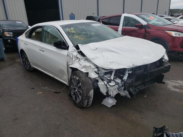 4T1BK1EB7JU280069 - 2018 TOYOTA AVALON XLE WHITE photo 1
