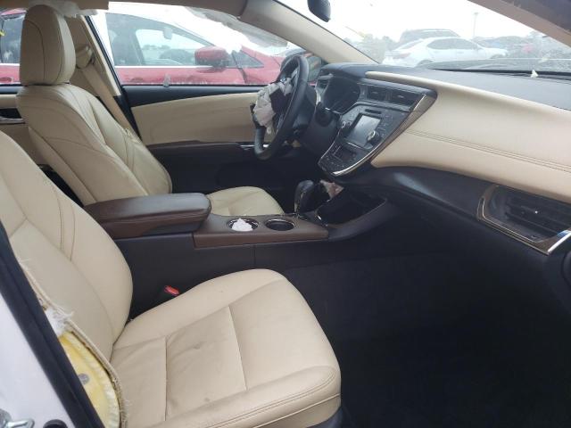 4T1BK1EB7JU280069 - 2018 TOYOTA AVALON XLE WHITE photo 5