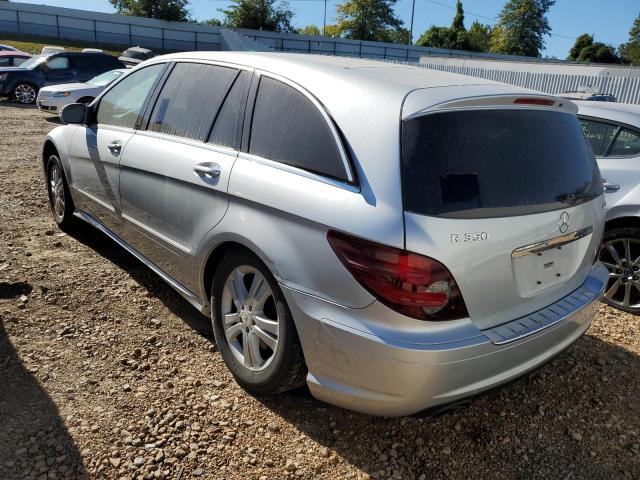 4JGCB65EX8A076308 - 2008 MERCEDES-BENZ R 350 SILVER photo 3