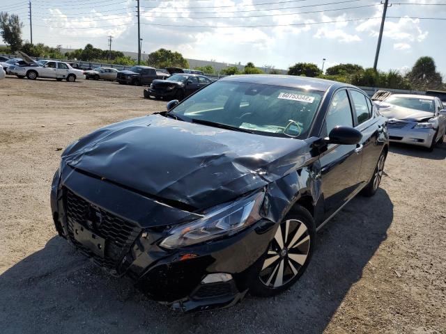 1N4BL4DV6MN406120 - 2021 NISSAN ALTIMA SV BLACK photo 2