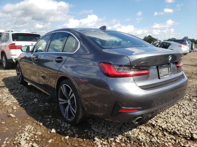 3MW5R7J02L8B44594 - 2020 BMW 330XI GRAY photo 3