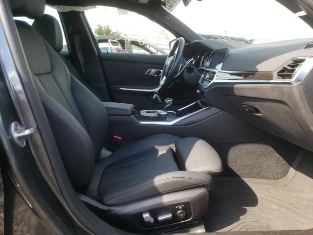 3MW5R7J02L8B44594 - 2020 BMW 330XI GRAY photo 5