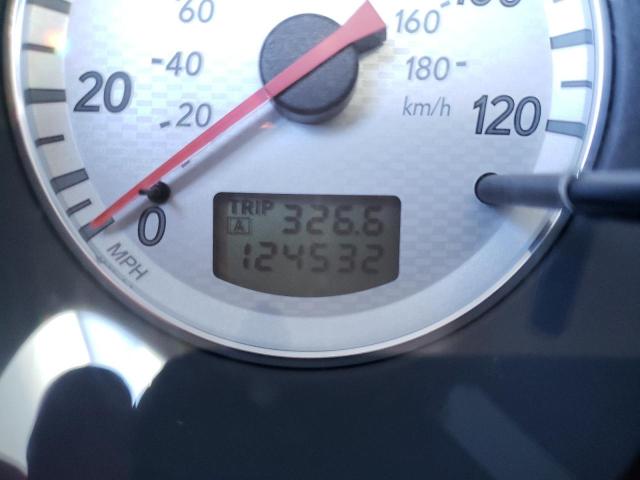 JA4LX41F06U023907 - 2006 MITSUBISHI OUTLANDER GRAY photo 8