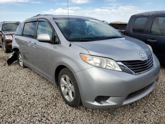 5TDKK3DC5CS227971 - 2012 TOYOTA SIENNA LE SILVER photo 1