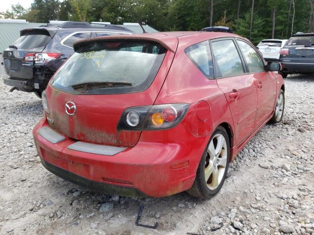 JM1BK144561467312 - 2006 MAZDA 3 HATCHBAC RED photo 4