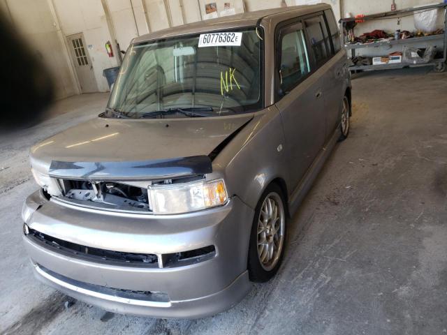 JTLKT334940154071 - 2004 TOYOTA SCION XB 灰色 照片 2