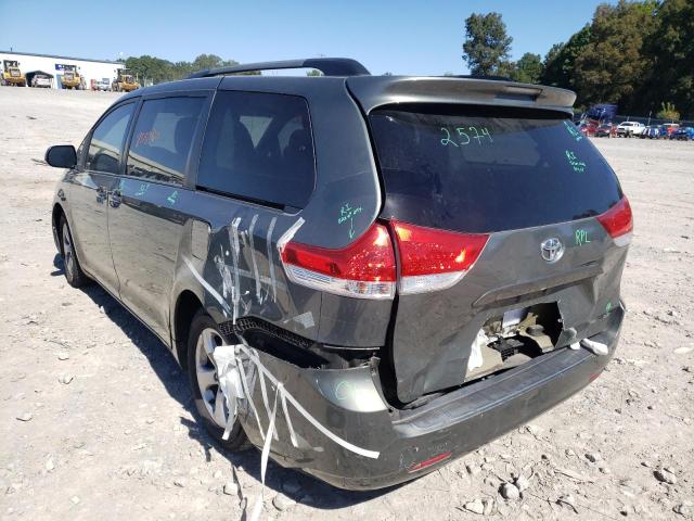 5TDKK3DC9ES471755 - 2014 TOYOTA SIENNA LE GREEN photo 3