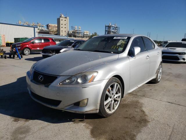 JTHBK262062006240 - 2006 LEXUS IS 250 SILVER photo 2