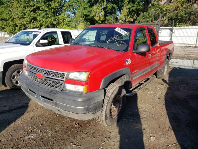 1GCHK29U25E207286 - 2005 CHEVROLET SILVERADO RED photo 2