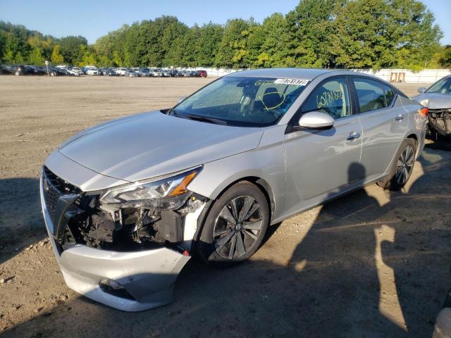 1N4BL4DV8MN369054 - 2021 NISSAN ALTIMA SV SILVER photo 2