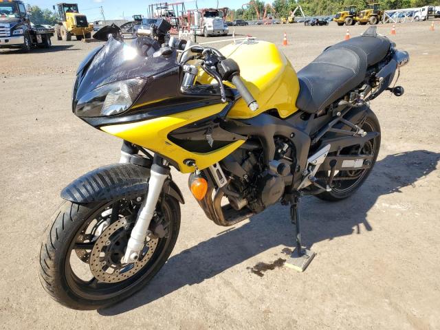 JYARJ08E46A006886 - 2006 YAMAHA FZ6 S YELLOW photo 2