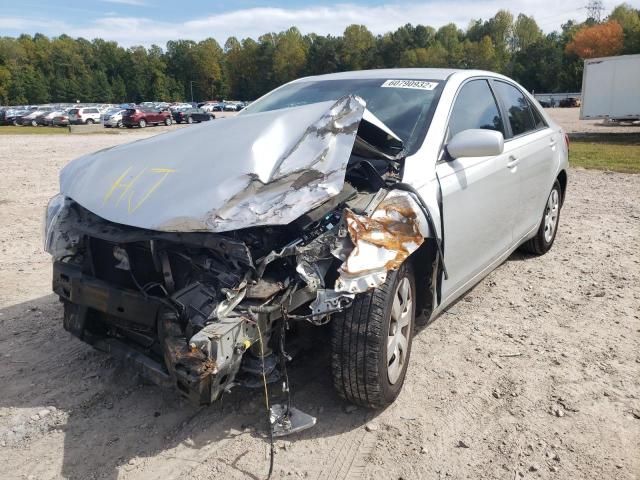 4T1BE46K57U049963 - 2007 TOYOTA CAMRY CE SILVER photo 2