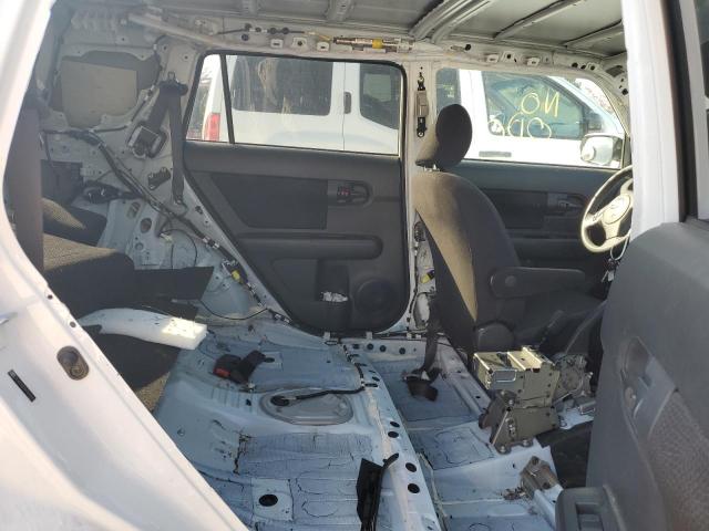JTLKE50EX81009947 - 2008 TOYOTA SCION XB Beyaz fotoğraf 6