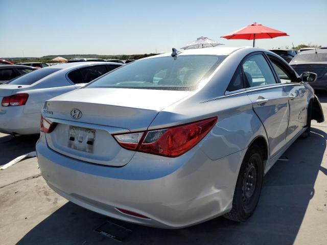 5NPEB4ACXBH091655 - 2011 HYUNDAI SONATA GLS SILVER photo 4