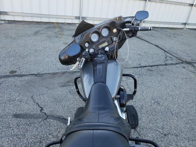 1HD1FC41X7Y652500 - 2007 HARLEY-DAVIDSON FLHTCUI 灰色 照片 5