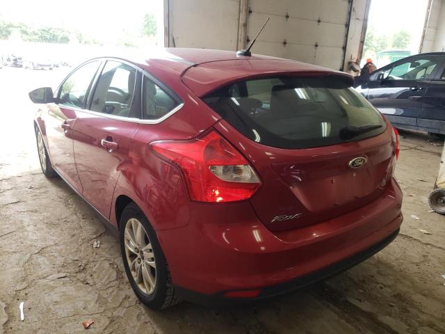 1FAHP3M22CL208322 - 2012 FORD FOCUS SEL RED photo 3