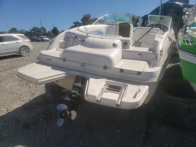 GDYE5644J203 - 2003 HURR BOAT WHITE photo 4