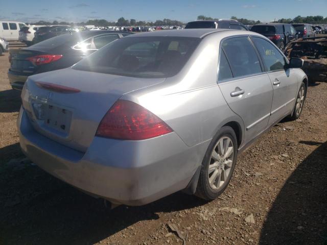 1HGCM664X7A098877 - 2007 HONDA ACCORD SE SILVER photo 4