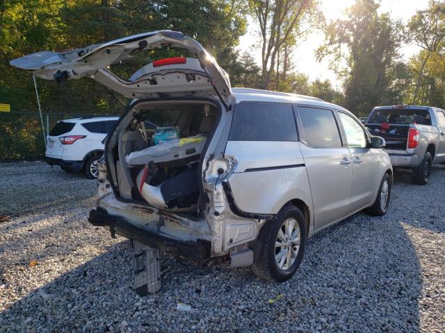 KNDMB5C13G6144310 - 2016 KIA SEDONA SILVER photo 4