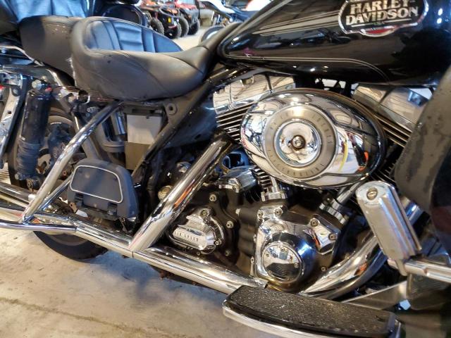 1HD1FC4148Y600748 - 2008 HARLEY-DAVIDSON FLHTCUI 黑色 照片 7