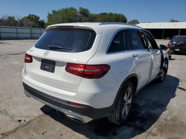 WDC0G4JB0KV172273 - 2019 MERCEDES-BENZ GLC 300 WHITE photo 4