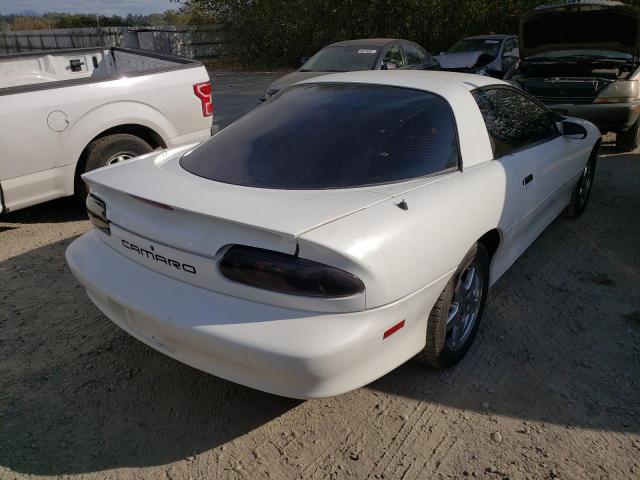 2G1FP22K8V2121311 - 1997 CHEVROLET CAMARO BAS WHITE photo 4