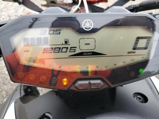 JYARM27E3JA001658 - 2018 YAMAHA MT07 TWO TONE photo 8