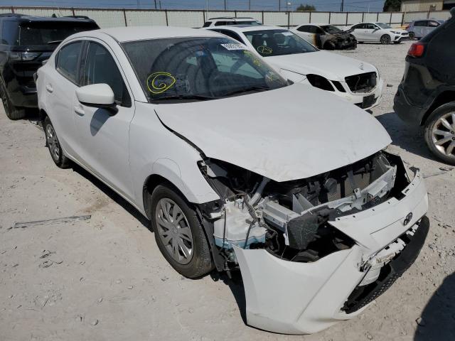 3MYDLBYV3KY513581 - 2019 TOYOTA YARIS L WHITE photo 1