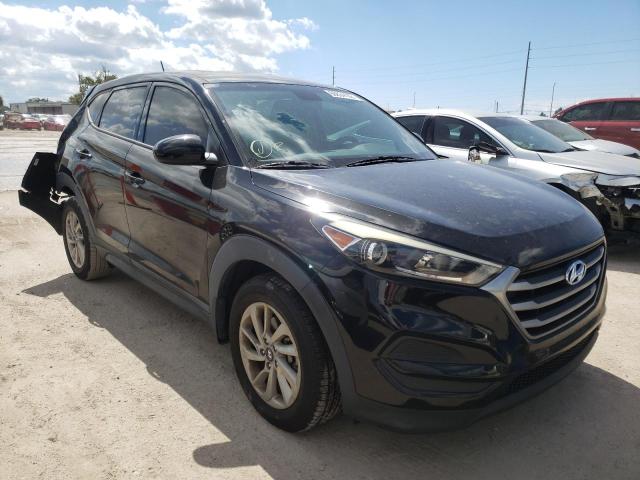 KM8J23A40HU323580 - 2017 HYUNDAI TUCSON SE BLACK photo 1