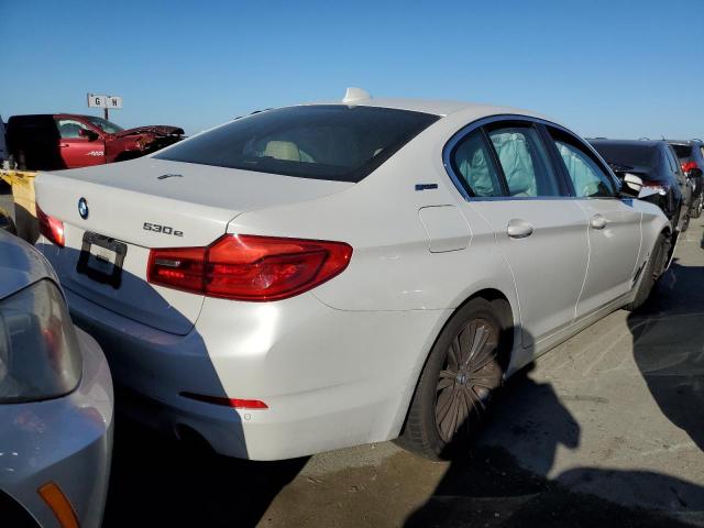 WBAJA9C57KB388491 - 2019 BMW 530E WHITE photo 4