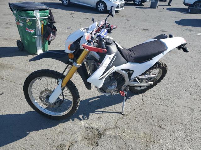 MLHMD3813G5302476 - 2016 HONDA CRF250 L TWO TONE photo 2