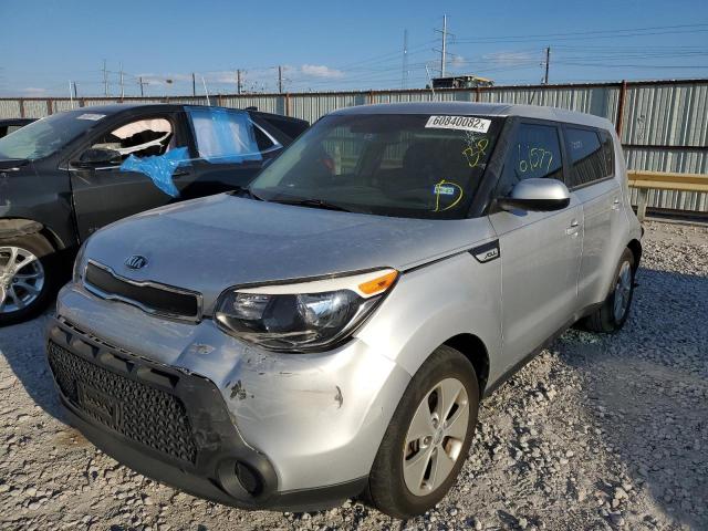 KNDJN2A28G7851983 - 2016 KIA SOUL SILVER photo 2