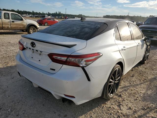 4T1B61HK4KU253316 - 2019 TOYOTA CAMRY XSE WHITE photo 4