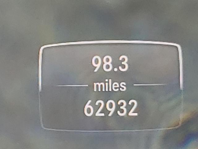 SJKCH5CR1HA031838 - 2017 INFINITI QX30 BASE WHITE photo 8