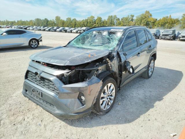 2T3C1RFV3MC111663 - 2021 TOYOTA RAV4 XLE P GRAY photo 2